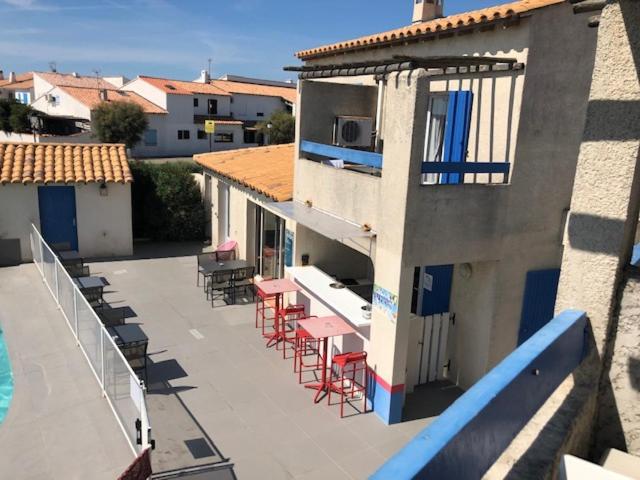 Hotel Le Bleu Marine Saintes-Maries-de-La-Mer Exterior foto